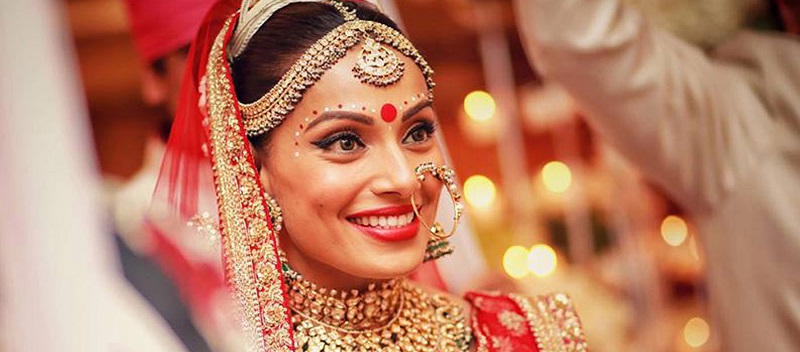 Bipasha Bashu