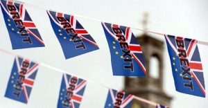 Brexit-flags-sm20160623065835